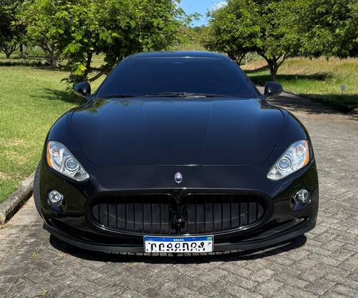 MASERATI GRANTURISMO 4.2 V8 32V GASOLINA 2P AUTOMÁTICO MASERATI GRANTURISMO 4.2 V8 32V GASOLINA 2P AUTOMÁTICO